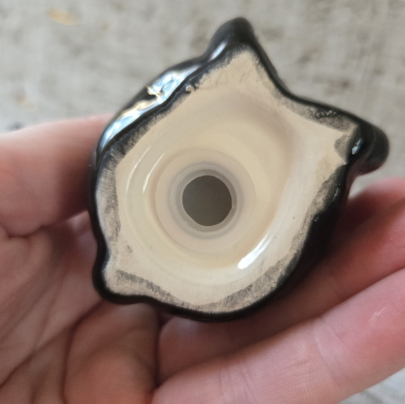 Bear Salt And Pepper Shaker Set - Picture 6 of 9